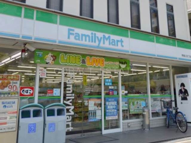 コンビニ