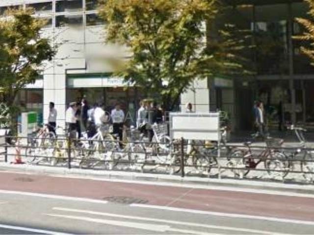 コンビニ